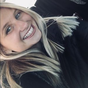 Meet your Posher, Jillian